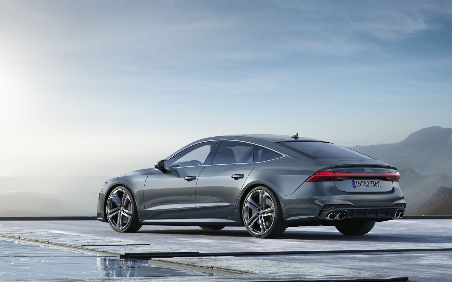 Audi S7 Quattro 2020 SUV Drive